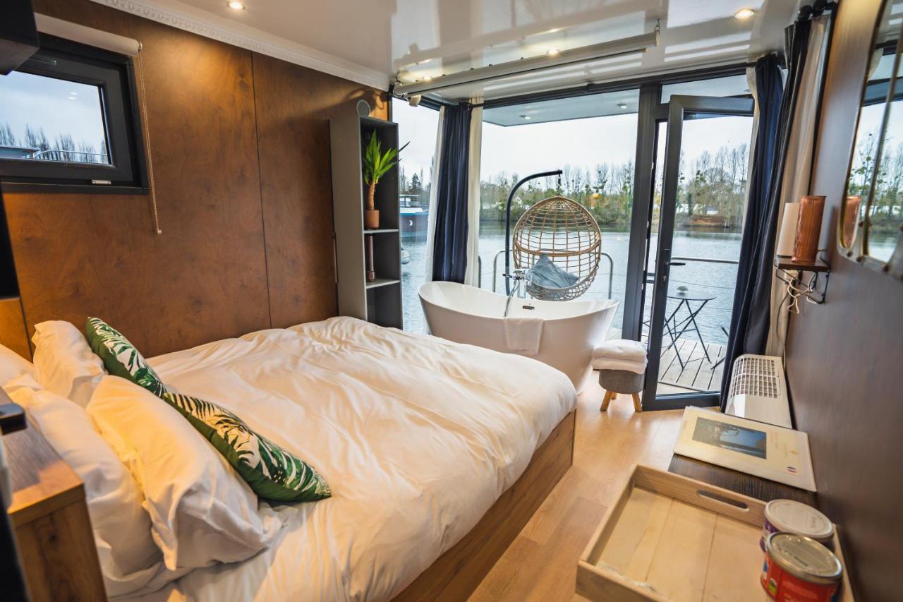 L'Escale Royale Saint-Martin-La-Garenne Port Ilon - Seine - Giverny Екстериор снимка