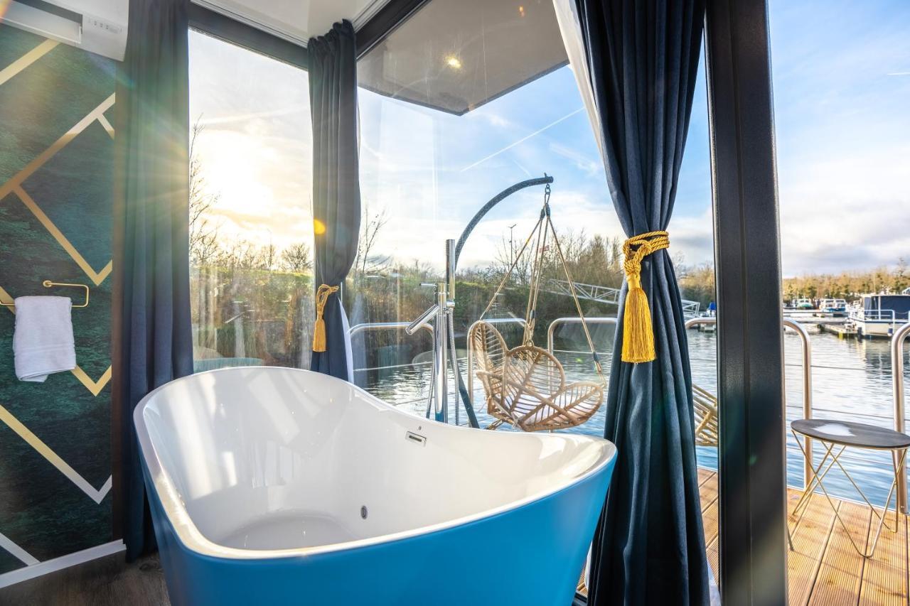 L'Escale Royale Saint-Martin-La-Garenne Port Ilon - Seine - Giverny Екстериор снимка