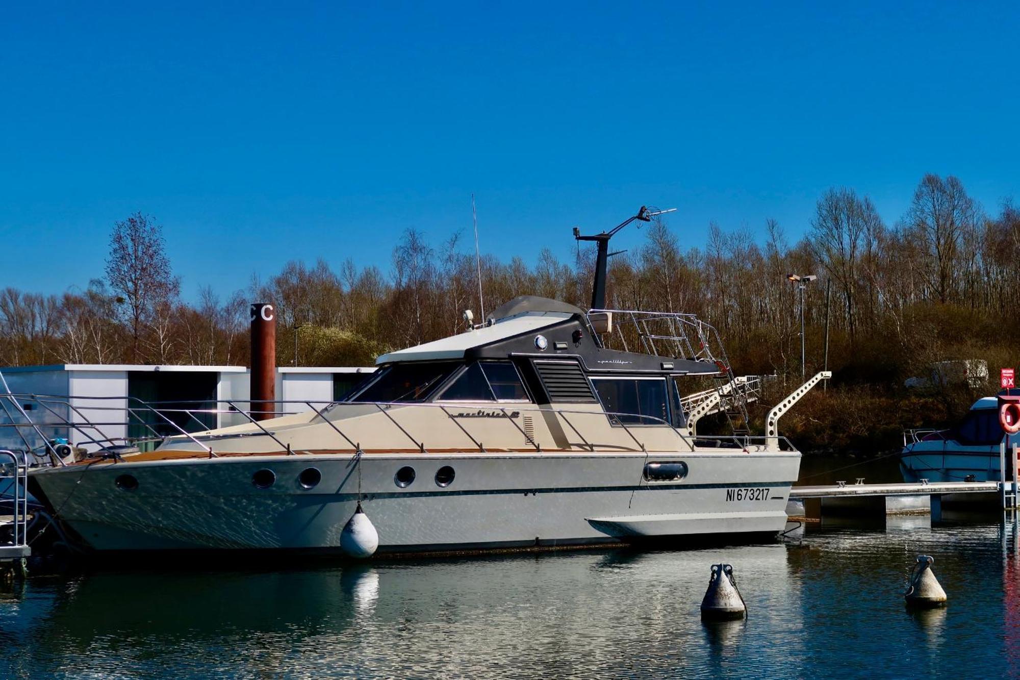 L'Escale Royale Saint-Martin-La-Garenne Port Ilon - Seine - Giverny Екстериор снимка
